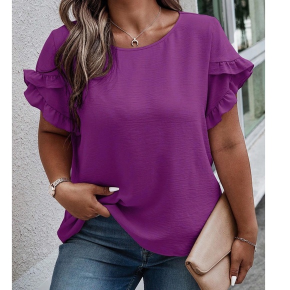 Plus Print Petal Ruffle Short Sleeve Blouse - Picture 4 of 4